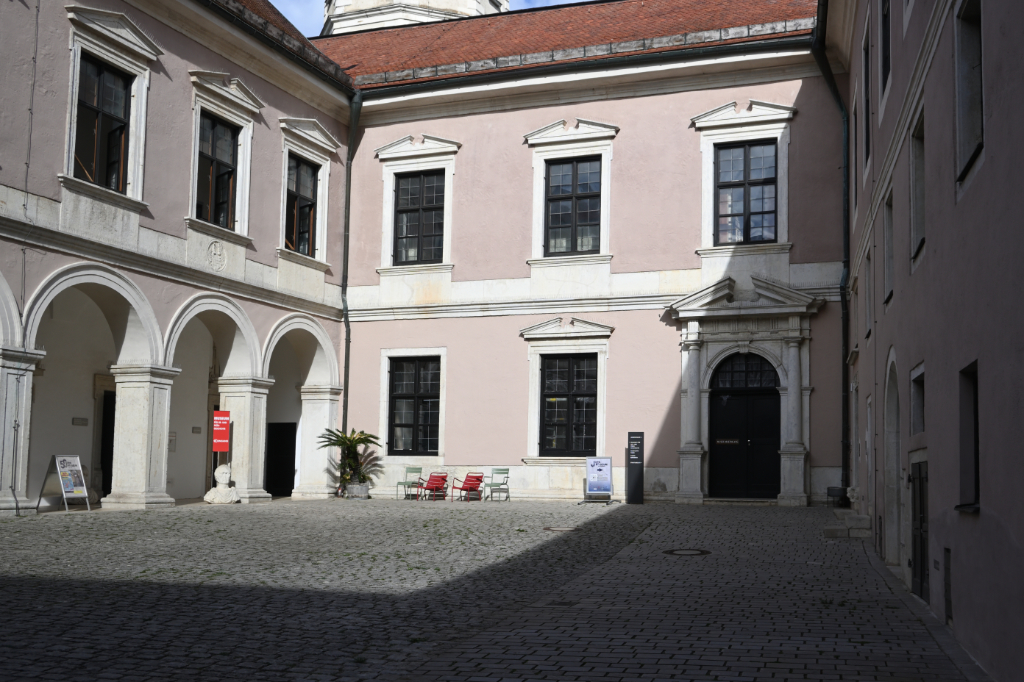 Eingang Museum